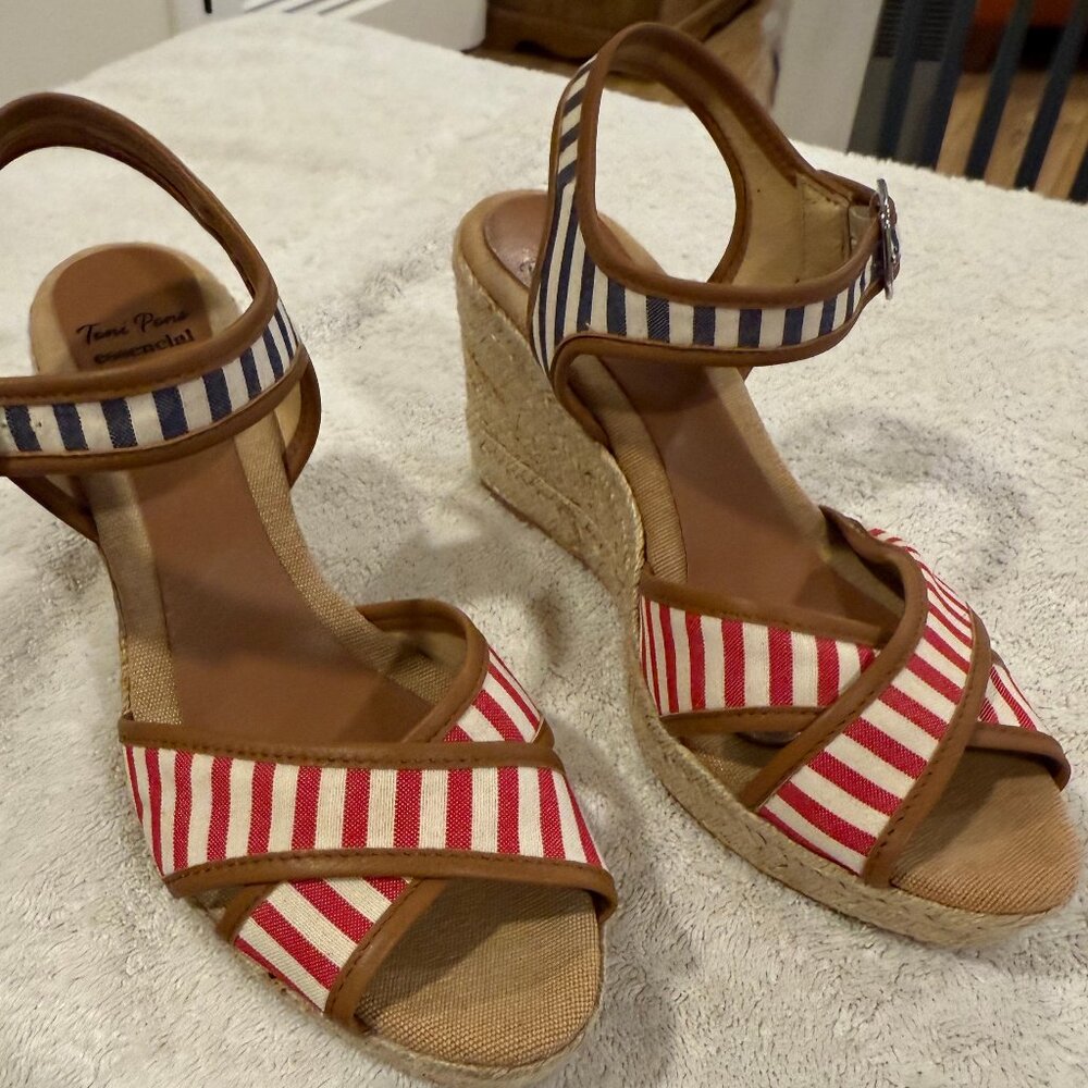 Toni Pons Essencial  Espadrilles Blue and Red Women's Size 8 Made in  Spain 39